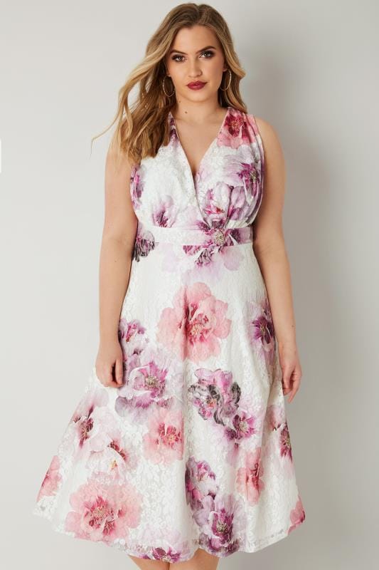 Vestidos de madrina tallas grandes