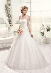 tienda de novias en naron