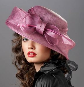 tocado de madrina rosa